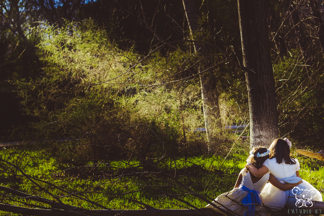 SESIONES DE FOTOS DE COMUNIÓN EN EL VALLE DEL JERTE - CÁCERES - EXTUDIO 83 010