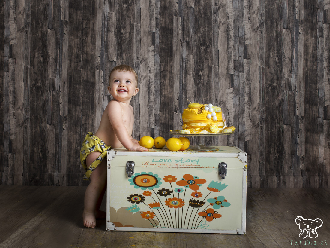 SESIÓN MI PRIMER CUMPLEAÑOS DE IZAN - EXTUDIO 83 - PLASENCIA,CACERES,EXTREMADURA 010